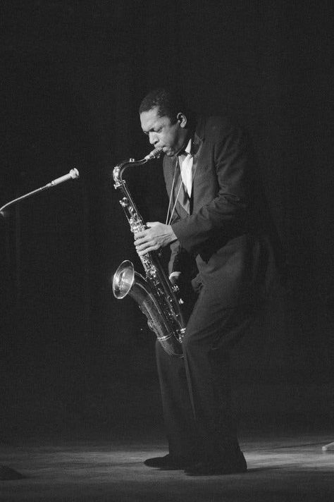 John coltrane Paul Desmond, Jazz Performance, Arte Jazz, Newport Jazz Festival, Jazz Night, A Love Supreme, Jazz Sheet Music, John Coltrane, Jazz And Blues