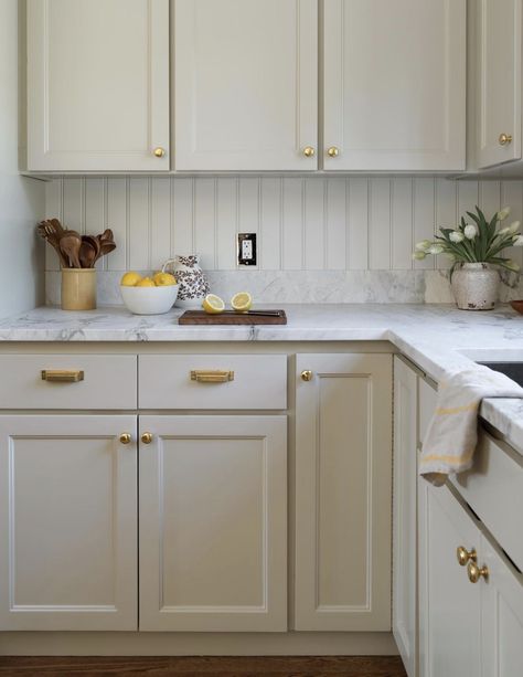 Beadboard Kitchen, Seattle Interior Design, Have A Nice Weekend, Beadboard Backsplash, Kitchen 2024, English Interior, Nice Weekend, New England Homes, Cottage Kitchen