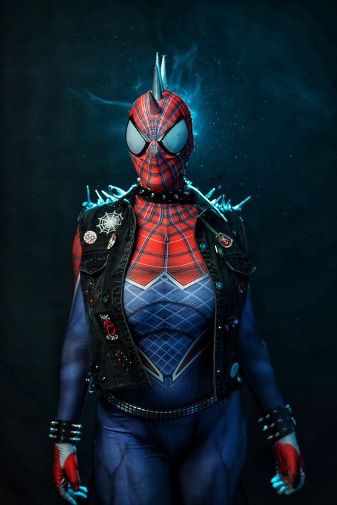 Spider punk cosplay Punk Spider Man, Spider Punk Outfit, Spider Punk Jacket, Spiderpunk Cosplay, Spider Punk Cosplay, Hobbie Brown Spider Punk, Spider Gwen, Cyberpunk, Photo And Video