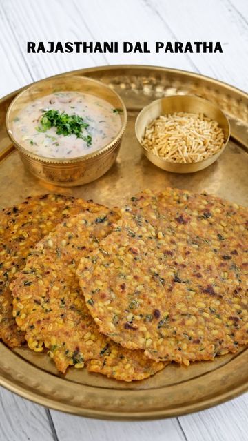 Dal Paratha, Moong Dal Recipe, Red Chilli Powder, Moong Dal, Dal Recipe, Nigella Seeds, Wet Towel, Fennel Seeds, Cooking Videos