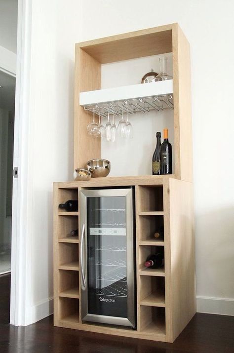 Wine Storage Diy, Small Bars For Home, Corner Bar Cabinet, Built In Wine Cooler, Corner Bar, Bar Sala, Wine Bar Cabinet, Home Bar Designs, Bar Cart Decor