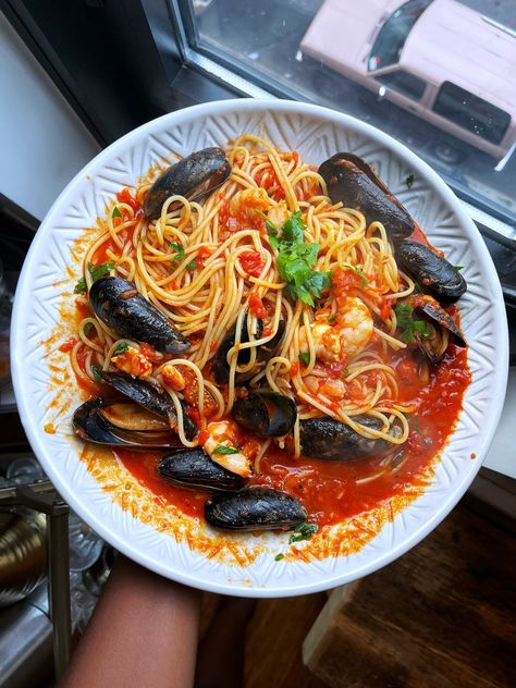 Pasta With Mussels And Shrimp, Mussels And Shrimp Pasta, Prawn And Mussel Recipes, Pasta With Muscles, Muscles Pasta Recipe, Shrimp Mussels Pasta, Mussel And Shrimp Pasta, Mussles Recipe Pasta, Muscles And Pasta