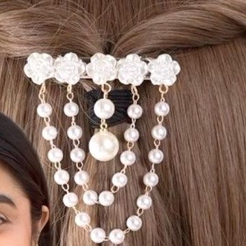 Instagram Diy, Flower Beads, Diy Hair Accessories, Diy Hair, Diy Hairstyles, Beaded Flowers, Diy Fashion, Link In Bio, Glue