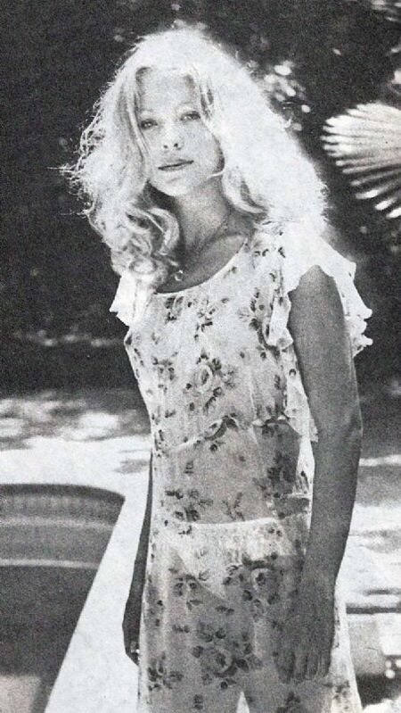 Pamela Des Barres Famous Groupies, Vintage Thoughts, Pamela Des Barres, This Is Your Life, I'm With The Band, Penny Lane, Almost Famous, Life Inspiration, Led Zeppelin