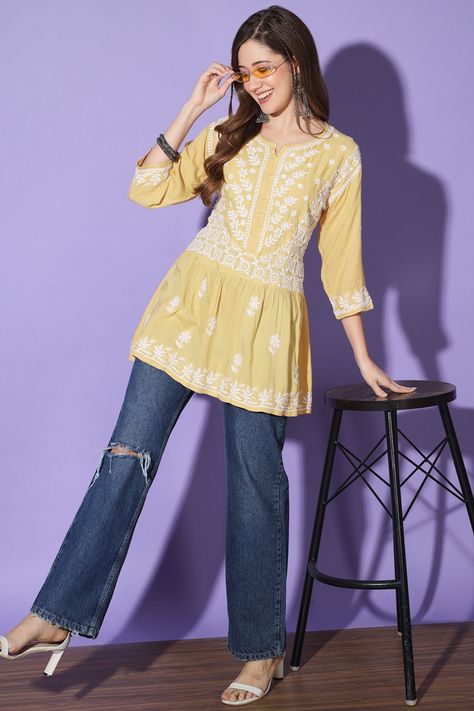 Cotton Short Tops Indian, Short Kurta Designs Women With Jeans, Kurta Jeans Outfit, Chikankari Kurta Short, Chikankari Kurta With Jeans, Short Kurta With Jeans, Handmade Dress For Women, Chikankari Tops, Tunic Tops With Jeans