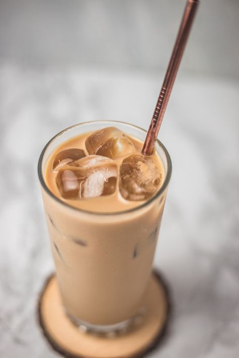 Iced Coffee Recipe With Condensed Milk, Chocolate Cold Coffee, Caffeine Aesthetic, Donut Branding, Condensed Milk Coffee, Coffee With Condensed Milk, Iced Cold Brew, Kopi Starbucks, Vietnamese Coffee Recipe