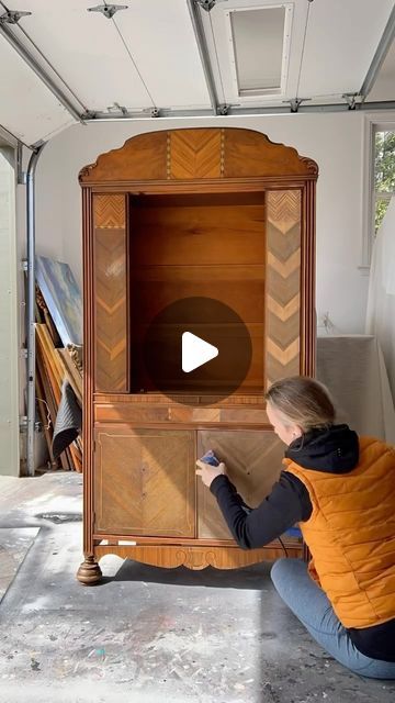 Joanna Rajappa on Instagram: "Abandoned Art Deco cabinet gets a dreamy romantic makeover. & #furnitureflip #artdeco #furniturerestoration #reloverestore #DIY #diyproject #diyhomedecor #diycraft #wood #woodworking #beforeandafter #upcycling #upcycledfurniture #paintedfurniture #furnituremakeover #furnitureartist #doityourself #flip #antiquefurniture #furniture #furnituredesign #furnituredecoupage #art #artsy #painted #restored #refinished" Redesign Old Furniture, Armoire Refinishing Ideas, Repurpose Old Furniture, Art Deco Armoire Makeover, Painting Armoire Ideas, Armoire Craft Cabinet, Refinish Armoire Ideas, Painting Wardrobes Before And After, Furniture Before And After