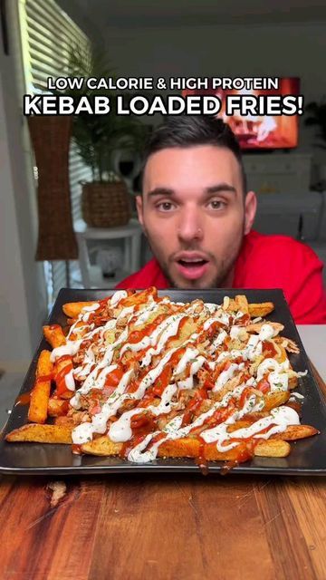 Weight Loss | Recipes | Healthy Food on Instagram: "Follow @fatlossecrets for more! Save this for later 😉 @_aussiefitness" Loaded Fries Recipe, Low Calorie High Protein, Healthy Low Calorie, Doner Kebab, Loaded Fries, Healthy High Protein Meals, High Protein Low Calorie, Easy Healthy Meal Prep, High Protein Recipes