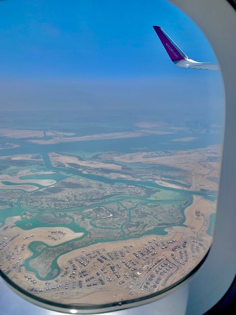 Abu dhabi widok z okna samolotu Dubai 
Abu dhabi view from plane window Dubai
Άμπου Ντάμπι θέα από το παράθυρο του αεροπλάνου Ντουμπάι
Abu Dhabi vista dal finestrino dell'aereo Dubai
Abu dhabi vue du hublot de l'avion Dubaï View From Plane, Window View, Abu Dhabi, Dubai