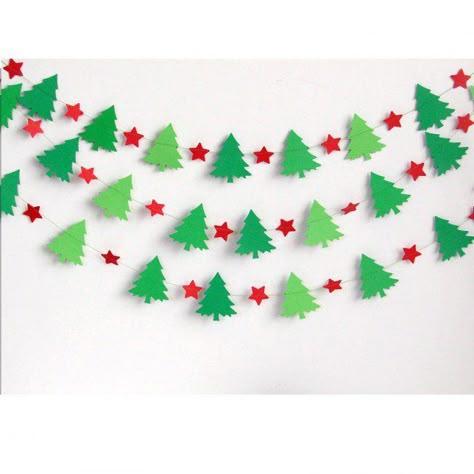 17 Magical Christmas Banner Designs You Can Make By Yourself Săpunuri Handmade, Diy Christmas Garland, Holiday Banner, Christmas Banner, Christmas Tree Garland, Tree Garland, Christmas Classroom, Diy Garland, Paper Garland