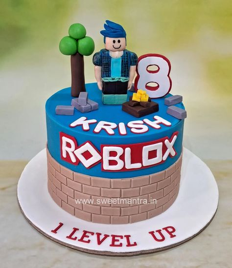 Theme Cake For Boys, Roblox Cake Boys, Roblox Cake Design, 8th Birthday Boy, Builds In Minecraft, Roblox Cakes, Roblox Birthday Cake, Roblox Theme, Cake Designs For Boy