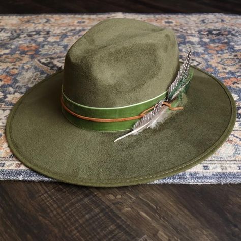 Western Feather Hat Band - Starling – Willow Lane Hat Co. Boho Hats, Grandpa Style, Hat Bands, Felt Cowboy Hats, Flat Brim Hat, Mens Hats, Felt Hats, Rancher Hat, Painted Hats