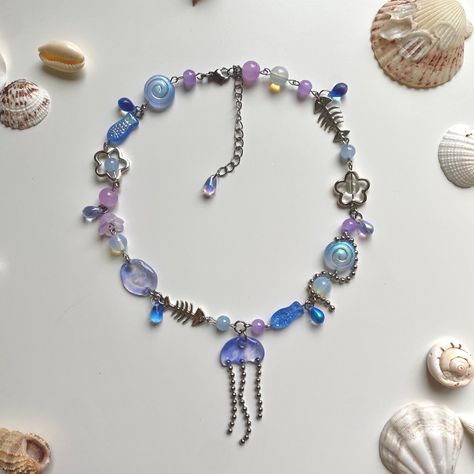 Ocean Core Jewelry, Sea Theme Jewelry, Ocean-inspired Beaded Jewelry, Mermaid Core Jewelry Diy, Jelly Fish Bracelet, Jelly Fish Jewelry, Ocean-inspired Colorful Beads Jewelry, Jelly Fish Necklace, Ocean-inspired Beaded Shell Jewelry