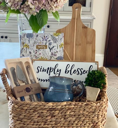 Farmhouse Gift Basket, Kitchen Gift Basket Wedding, New Home Blessing Basket, Kitchen Wedding Gift Basket, Gift Basket Ideas For Best Friend, Wedding Gift Kitchen Basket, House Warming Cleaning Gift Basket, Retirement Basket, Thrift Gifts