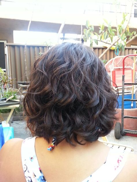 Digital perm.. gonna have to look into this                                                                                                                                                      More Wave Perm Short Hair, Body Perm, Body Wave Perm, Wavy Perm, Perm Hairstyles, Short Permed Hair, Digital Perm, Wave Perm, Modern Texture