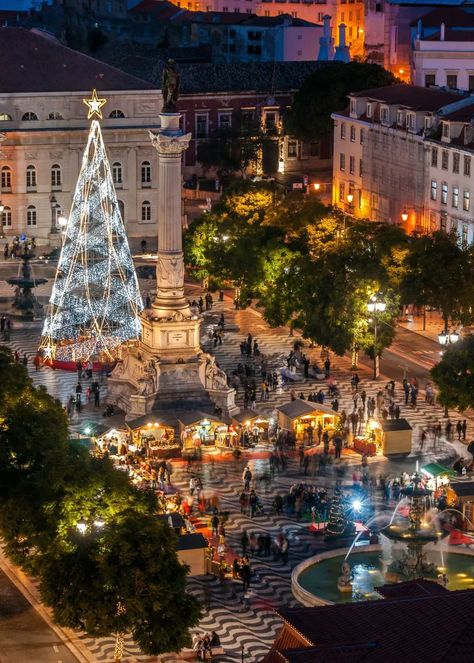 Rossio Christmas Market in Lisbon Lisbon Portugal Aesthetic, Lisbon Portugal Photography, Lisbon Instagram, Lisbon Portugal Travel, Lisbon Travel Guide, Things To Do In Lisbon, Lisbon Travel, Boss Life, Instagrammable Places