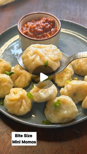 Cabbage Carrot, Coriander Leaves, Small Bites, Bite Size, Chopper, Food Inspiration, Carrots, Dough, Rolls