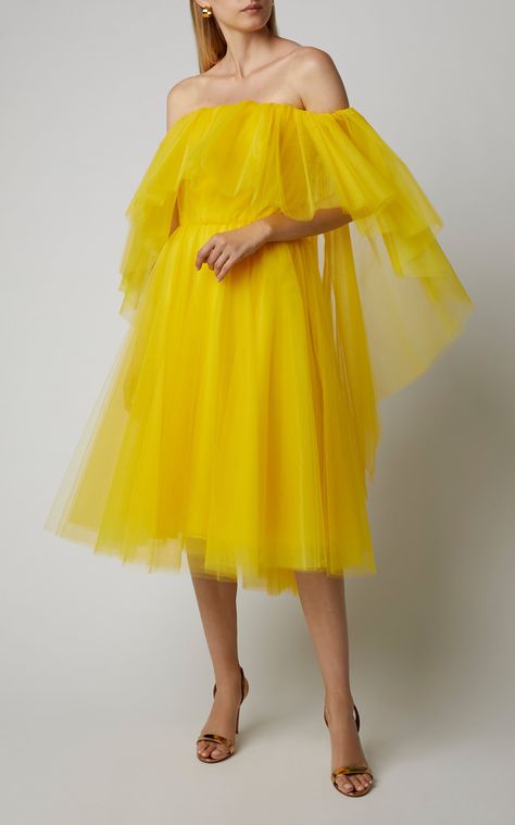 Yellow Tulle Dress, Full Length Tulle Skirt, Carolina Herrera Fashion, Carolina Herrera Bridal, Deconstruction Fashion, Abed Mahfouz, Carolina Herrera Dresses, Tulle Dresses, Tulle Midi Dress