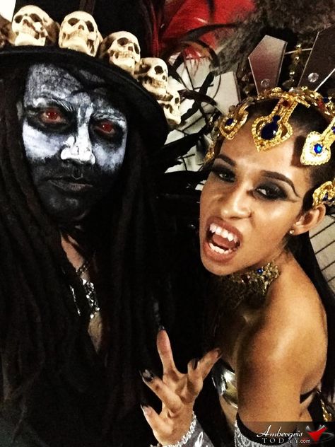 Halloween Party Selfie's on Fleek- Papa Legba & Akasha, Queen of the Damned Papa Legba Costume, Akasha Queen Of The Damned, Queen Akasha, Voodoo Halloween, Baron Samedi, Papa Legba, Queen Of The Damned, Ambergris Caye, Halloween House Party