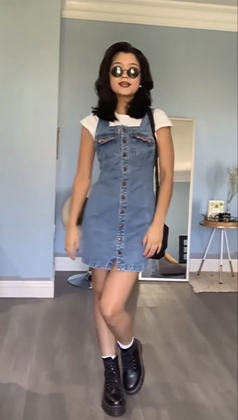 90s Casual Dress Outfit, 90s Overall Dress Outfit, Denim Dress Overalls Outfit, Concert Fits Summer Hip Hop, 90s Dress Outfit Casual, Jean Dress Aesthetic, Denim Dress Outfit Aesthetic, Clean Goth Outfits Summer, 90’s Summer Outfits