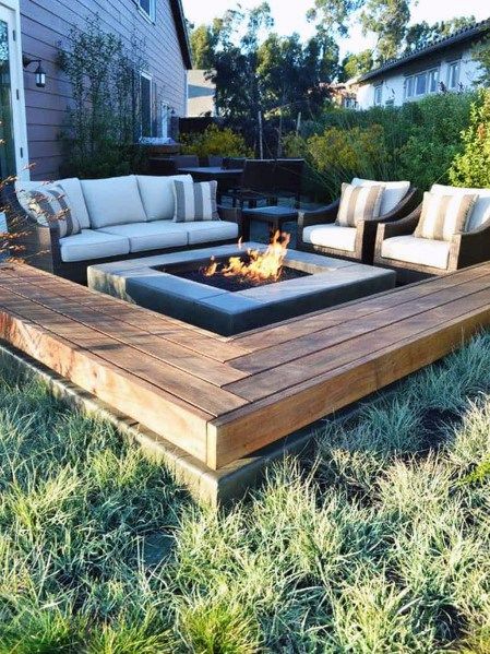 Top 60 Best Outdoor Fire Pit Seating Ideas - Backyard Designs Diy Patio Ideas, Desert Backyard, Fire Pit Designs, Backyard Fire, Small Yard, Outdoor Patio Decor, Fire Pit Backyard, Garden Seating, Outdoor Kitchen Design