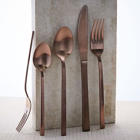 Rose Gold Flatware #westelm Bronze Cutlery, Spoon Photography, Rose Gold Silverware, Copper Cutlery, Rose Gold Cutlery, Silverware Sets, Rose Gold Flatware, Copper Flatware, Gold Cutlery Set