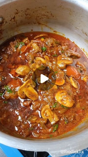 Mushroom Sabji Indian, Masala Mushroom Recipe, Mushroom Sabji, Mushroom Masala, Veg Recipes Videos, Mushroom Tomato Recipe, Mushroom Recipes Indian, Mushroom Masala Recipe, Mushroom Curry