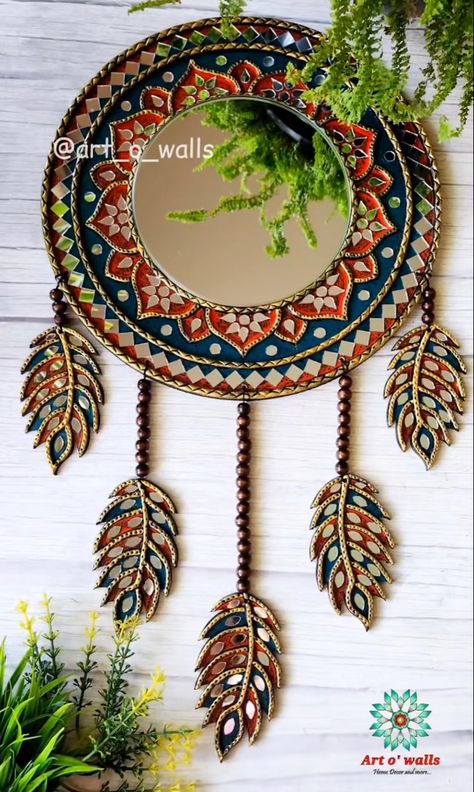 Lipan Art, Painted Mirror Art, Mosaic Art Diy, Diy Mosaic, Mirror Crafts, Lippan Art, Mandala Art Therapy, Diy Wall Art Decor, Clay Wall Art