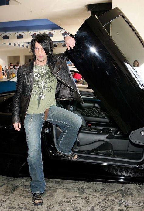 IMAGINE THIS OR THAT WITH CRISS ANGEL #fanfiction Fanfiction #amreading #books #wattpad Chris Angel, Criss Angel Mindfreak, Criss Angel, Laugh Lines, Magic Hat, Angel Aesthetic, So Funny, The Mind, The Magicians