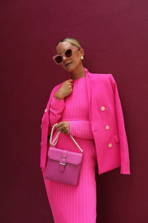 barbiecore Full Pink Outfit, Pink Skirt Set, Theatre Outfit, Blair Eadie, Atlantic Pacific, Monochromatic Outfit, Corporate Style, Fashion Sites, Womens Fashion Inspiration