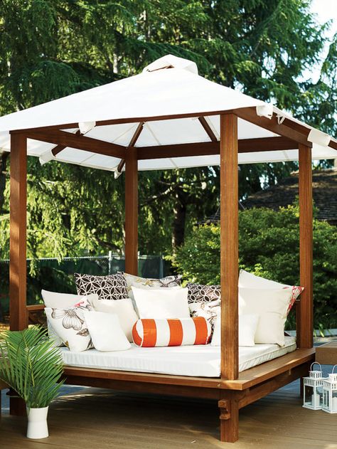 Buy a daybed  This showstopping daybed by The Sweetwater Cabana is a posh shaded oasis of pillows (Beach House Style) for afternoon lolling. Outdoor Day Bed, Traditional Porch, Diy Daybed, Patio Daybed, Murphy Bed Plans, Outdoor Beds, Outdoor Daybed, Canopy Design, Beautiful Outdoor Spaces