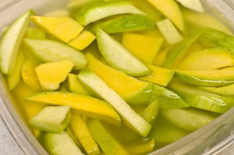 Pickle Mango Hawaiian Recipe, Pickled Mango Hawaiian Recipe, Pickled Mango Recipe, Namasu Recipe, Mango Achar Recipes, Pickled Papaya, Bitter Melon Recipes, Chamorro Food, Ono Kine Recipes