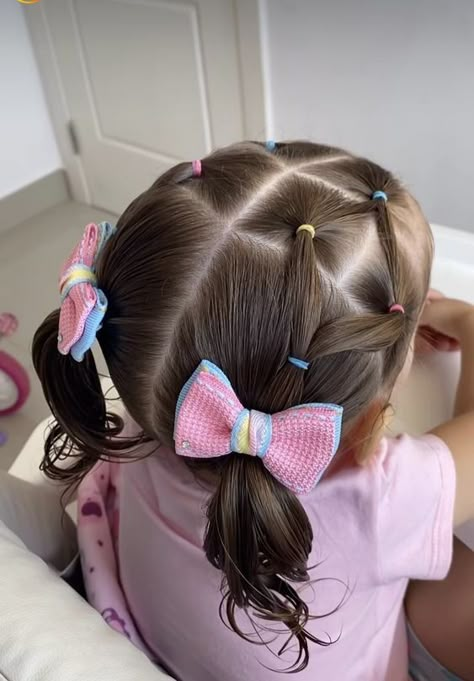 Easy Toddler Hairstyles Fine Hair, Hairstyles For Preschoolers, Toddler Girl Hairstyles For Short Hair, Toddler Hair Styles Girl, Hairstyles Little Kids, Easy Daughter Hairstyles, Kids Hairstyles Short Hair, Cute Hairstyles For Short Hair For Kids, Simple Toddler Hairstyles