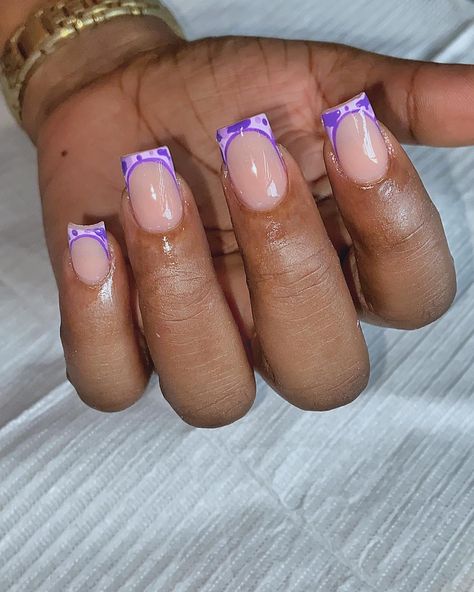 Purple Short Nails Ideas, Simple Nail Designs Purple, Birthday Nails Square Short, Short Square Acrylic Nails Purple, Short Nails Ideas Purple, Purple Square Acrylic Nails, Purple Short Acrylic Nails, Purple Nail Designs Short, Short Purple Acrylic Nails