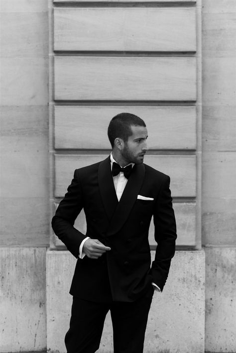 Suits : Maison Geraci  #wedding #suits #wedding Wedding Costume Men Black, Classy Wedding Suits For Men, Black Suits For Men Wedding Classy, Groom Suits For Wedding Black, Wedding Suits Groom Classy, White Tuxedo Wedding, Groom Suit Black, Suit For Men Wedding, Men Suits Wedding