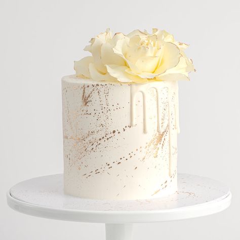 Golden Luxe Cake - Sweet E's Bake Shop Cake Transport, White And Gold Wedding Cake, Gold Birthday Cake, Cake Gift, Custom Desserts, Pumpkin Spice Cake, Bakery Box, Vanilla Buttercream Frosting, Chocolate Drip