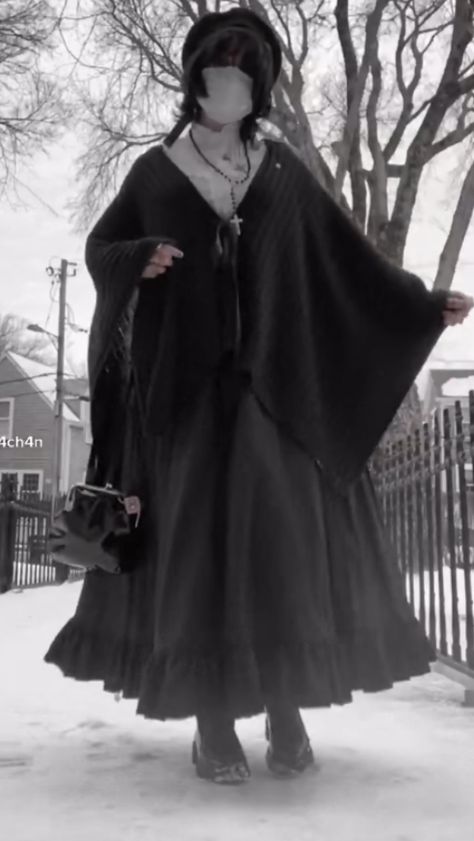 Don’t Judge Me, Winter Goth Outfits, Vintage Halloween Costumes, Winter Goth, Outfits Cold, Holy Water, Fashion Inspiration Design, Gothic Outfits, Goth Outfits