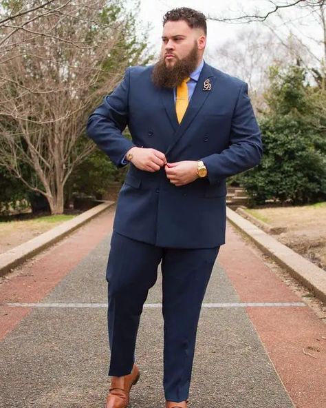 Unleashing Style: Must-Have Plus-Size Men's Suits 2023 - Fall Update 2024 Big Men In Suits, Suits For Big Men, Big Man Suits, Plus Size Men Suits, Big Men Suits, Plus Size Men Outfits, Chubby Men Fashion, Large Men Fashion, Outfits For Big Men