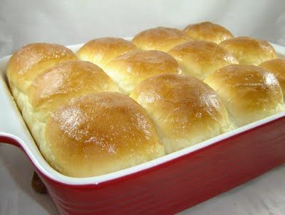 Our Best Bites Dinner Rolls. These rolls are to die for. They are soft, slightly sweet, massive and tasty. They are no-knead and easy to make. I have made these multiple times now and they are amazing. They are my go to roll recipe. Our Best Bites, Homemade Rolls, Baking 101, Knead Bread, Yeast Rolls, Chicken Asparagus, Mission Accomplished, Menu Plan, Thanksgiving Food