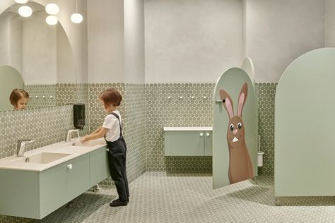 Kindergarten Interior, Preschool Designs, Kids Toilet, Daycare Design, Kids Cafe, Childrens Bathroom, Kindergarten Design, School Interior, Blonde Wood