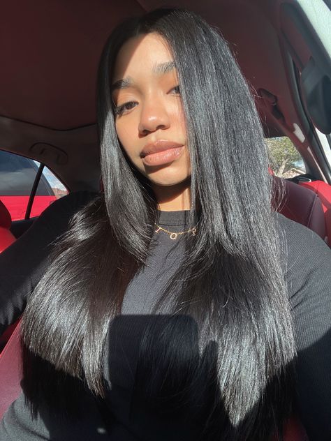 Hair cut, black hair, straight hair Straight Black Hair Black Women, Straight Hair On Black Girls, Straight Hair On Black Women, Layers For Long Hair Straight, Straight Hair Black Women, Black Girls With Straight Hair, Black Hair Straight, Black Teenage Girl, Long Straight Black Hair