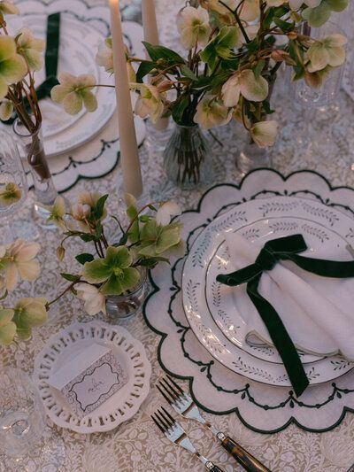 Avington Park Wedding Planner - Attabara Studio Round Table Settings, Green Table Settings, Olive Design, Round Wedding Tables, Olive Green Weddings, Family Supper, Holiday Dinner Table, Engagement Dinner, China Collection