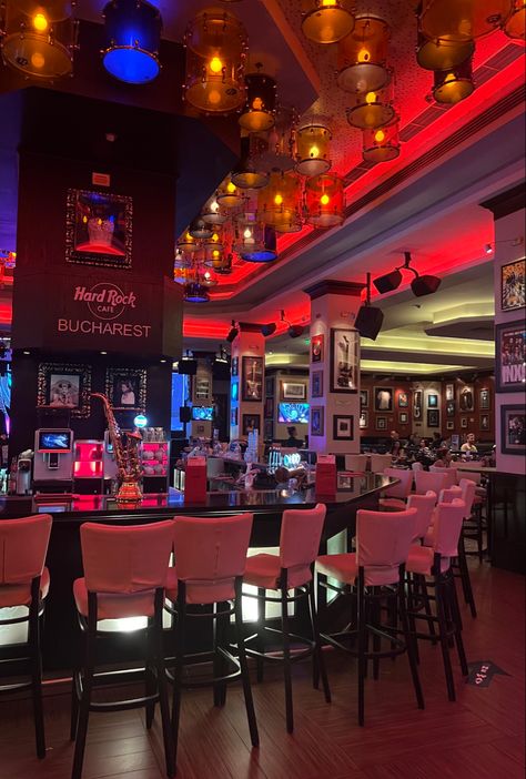 Restobar Aesthetic, Cafe Background Aesthetic, Bucharest Aesthetic, Hardrock Cafe, Cafe New York, Outside Lands, Rock House, Jazz Bar, Birthday Goals