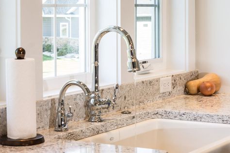 Bridge faucet kitchen