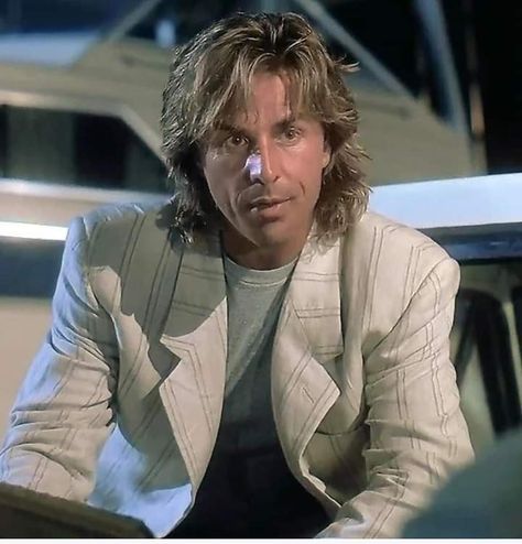 Crockett Miami Vice, Don Johnson Miami Vice, Miami Vice Fashion, Sonny Crockett, 1967 Corvette, Neon Noir, Cop Show, Don Johnson, Men's Hairstyles