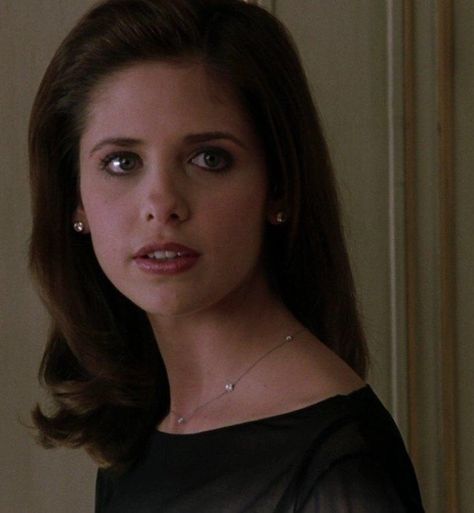 Katheryn Merteuil, Sarah Michelle Gellar Cruel Intentions, Kathryn Merteuil, Michelle Gellar, Cruel Intentions, Sarah Michelle Gellar, Man Child, Disney Stars, Style Guide