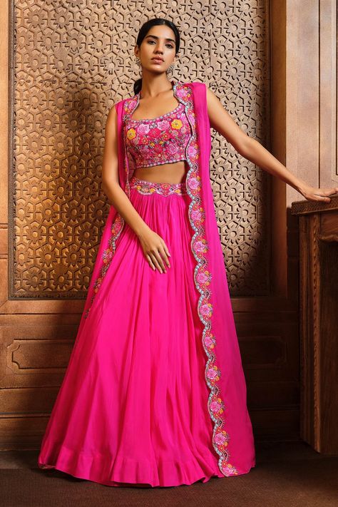 Shop for these amazing collections of Fuchsia Soft Organza Embroidery Thread Scallop Border Skirt Set For Women by Aneesh Agarwaal online at Aza Fashions. Bhumika Sharma, Haldi Ceremony Outfit, Haldi Dress, Cape Set, Haldi Outfits, Sangeet Outfit, Function Dresses, Printed Lehenga, Trendy Outfits Indian