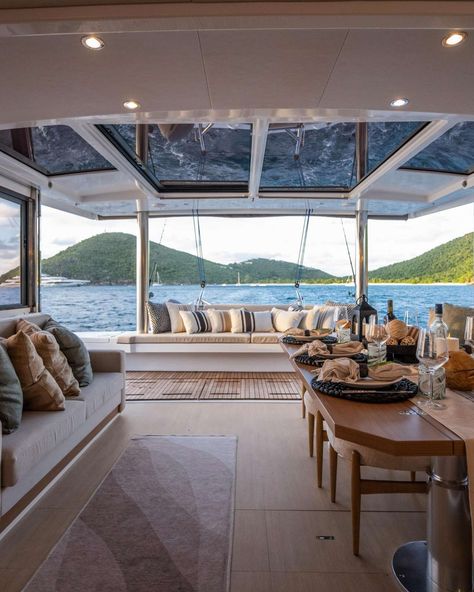 <> charter catamaran ‘la vie est belle’ in the British Virgin Islands 🇻🇬 #chartercatamaran #charteryacht #bali54 #bvichartercatamaran #bvicharter Yacht Interior, Boat Interior, British Virgin Islands, Yacht Charter, Summer Feeling, Virgin Islands, Catamaran, Daily Life, Feelings