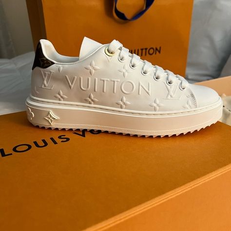 Louis Vuitton Time Out Sneakers size 37.5 (7.5) Louis Vuitton Women Shoes, Louis Vuitton Sneakers Outfit Women, Lv Shoes Women, Louis Vuitton Time Out Sneakers, Louis Vuitton Shoes Women, Tenis Louis Vuitton, Zapatillas Louis Vuitton, Fake Aesthetic, Monogram Shoes