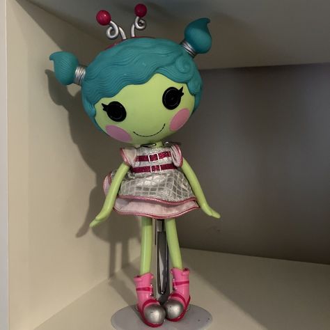 Lala Loopsy Aesthetic, Alien Room Aesthetic, Laloopsy Doll, Lalaloopsy Pfp, Lalaloopsie Dolls, Lala Loopsy Doll, Alien Core, Alien Doll, Lala Loopsy